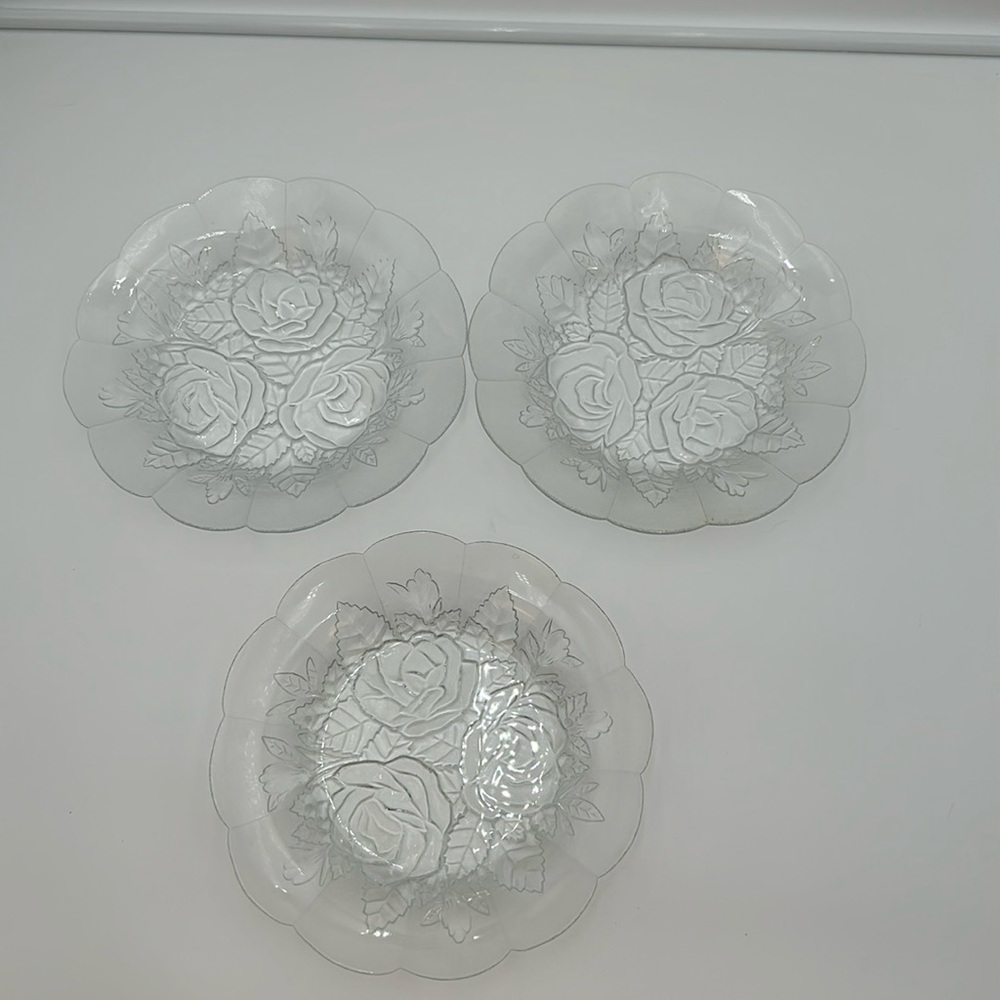 PASARI Indonesia Glass Salad Bowl Roses Clear with Frosted Edge set 3